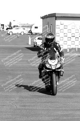 media/Mar-13-2022-SoCal Trackdays (Sun) [[112cf61d7e]]/Around the Pits/